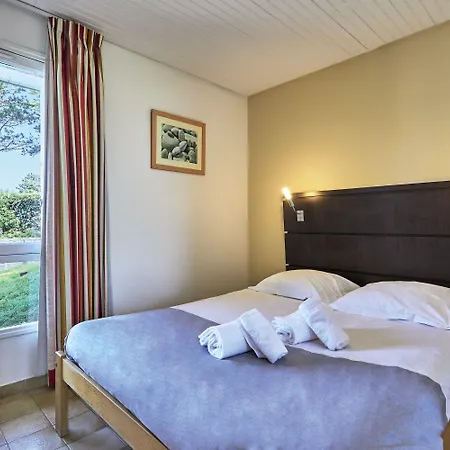Belambra Clubs - Omaha ホテル 2*